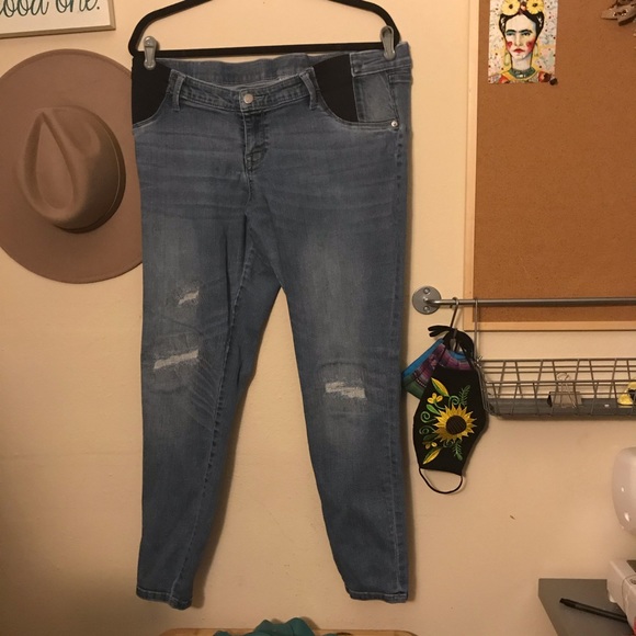 Maternity Jeans - Picture 1 of 3
